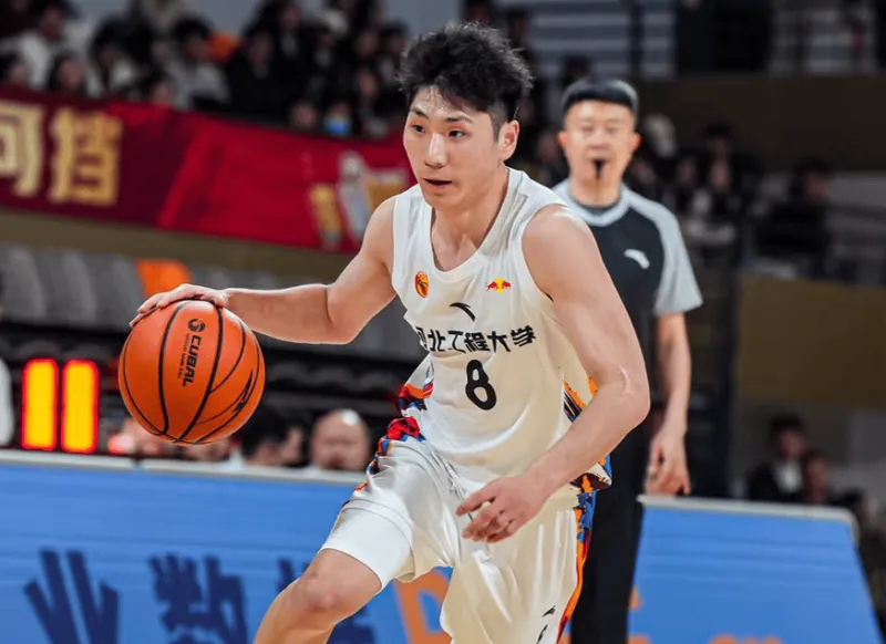 hth-CUBAL东北赛区：刘铭轩23分，河北工程74-63战胜哈尔滨体院