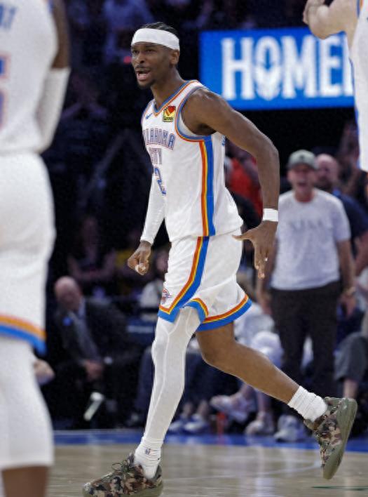 华体会(hth)·综合体育-登录入口-43分36分35分，雷霆你太狠了，又创造80年NBA独一无二的纪录